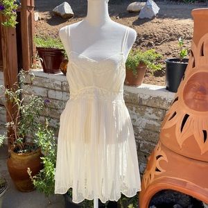 Savage X Fenty White Lace Satin Lingerie Set